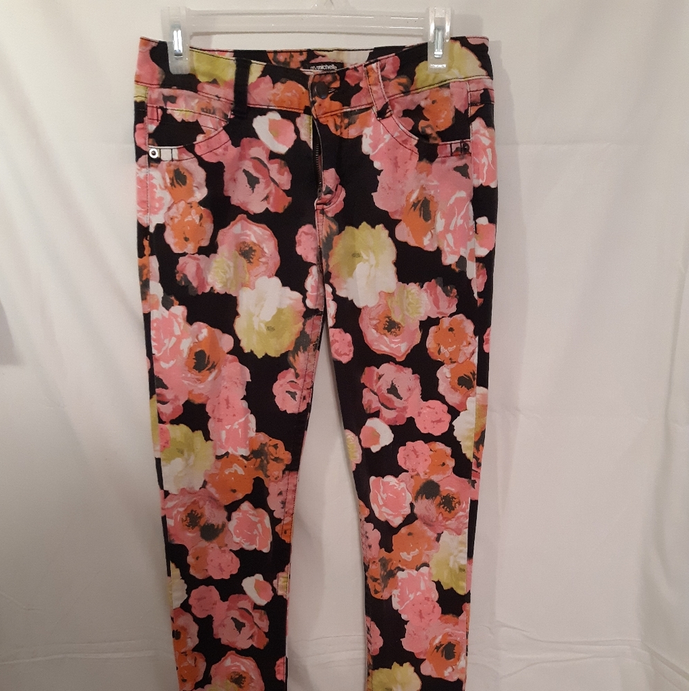 My Michelle size 5 Floral Pattern pants